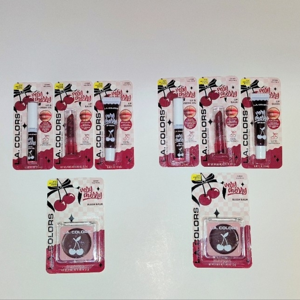 NWT  L.A. COLORS  VERY CHERRY  BEAUTY  COLLECTION